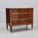 1339 6083 CHEST OF DRAWERS
